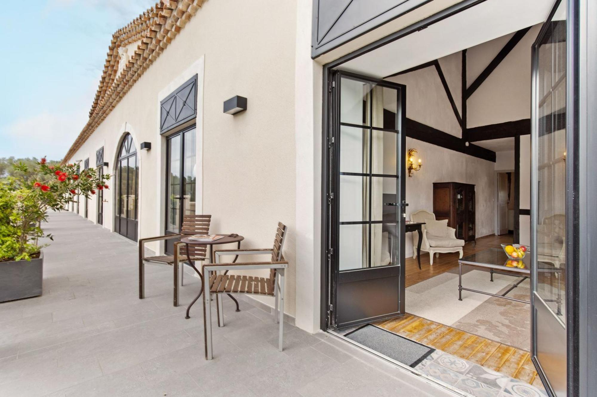 Aparthotel Chateau Hermitage De Combas 4*