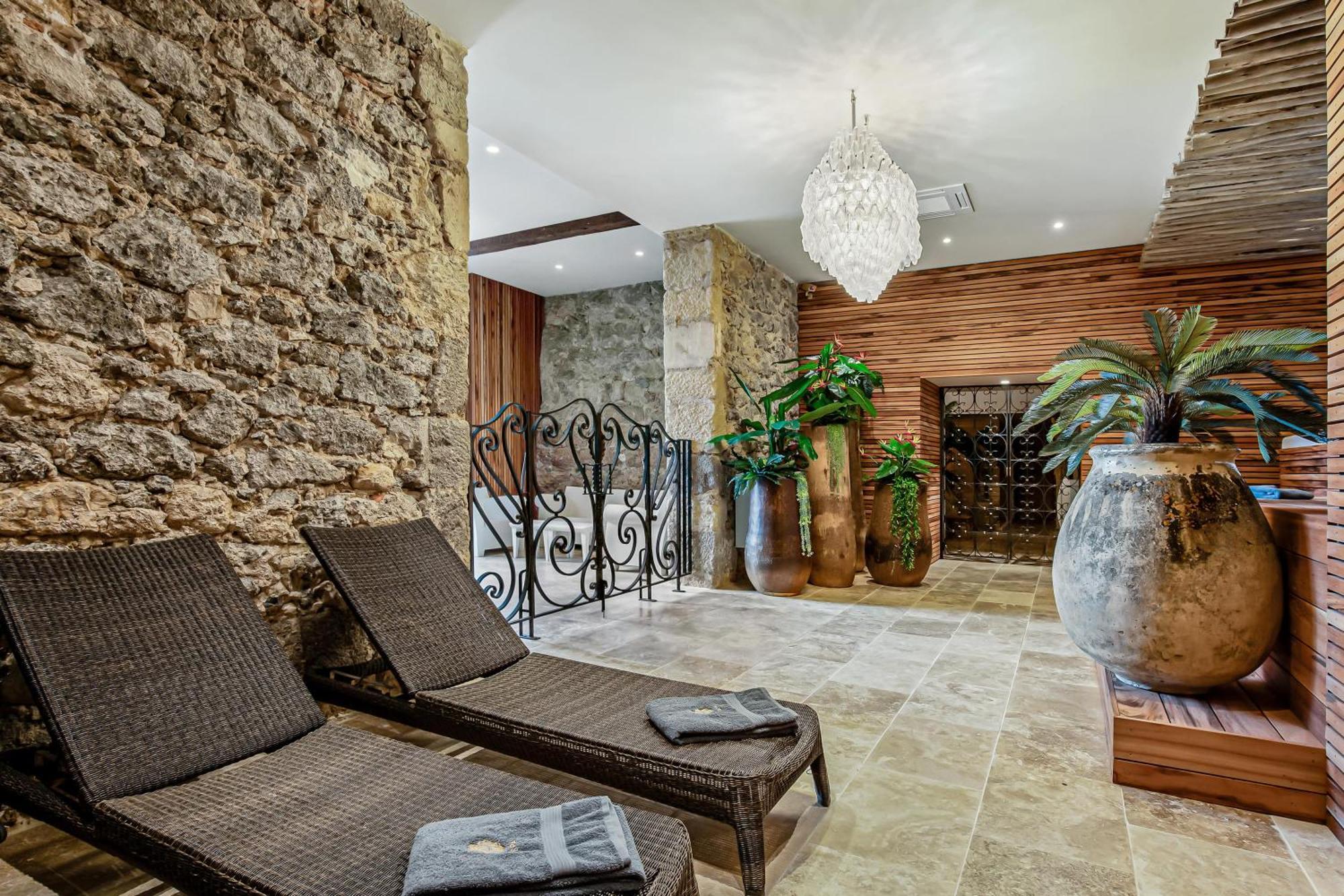 Aparthotel Chateau Hermitage De Combas Servian