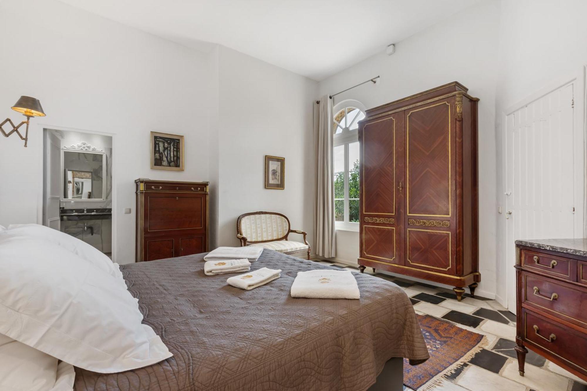Chateau Hermitage De Combas Aparthotel
