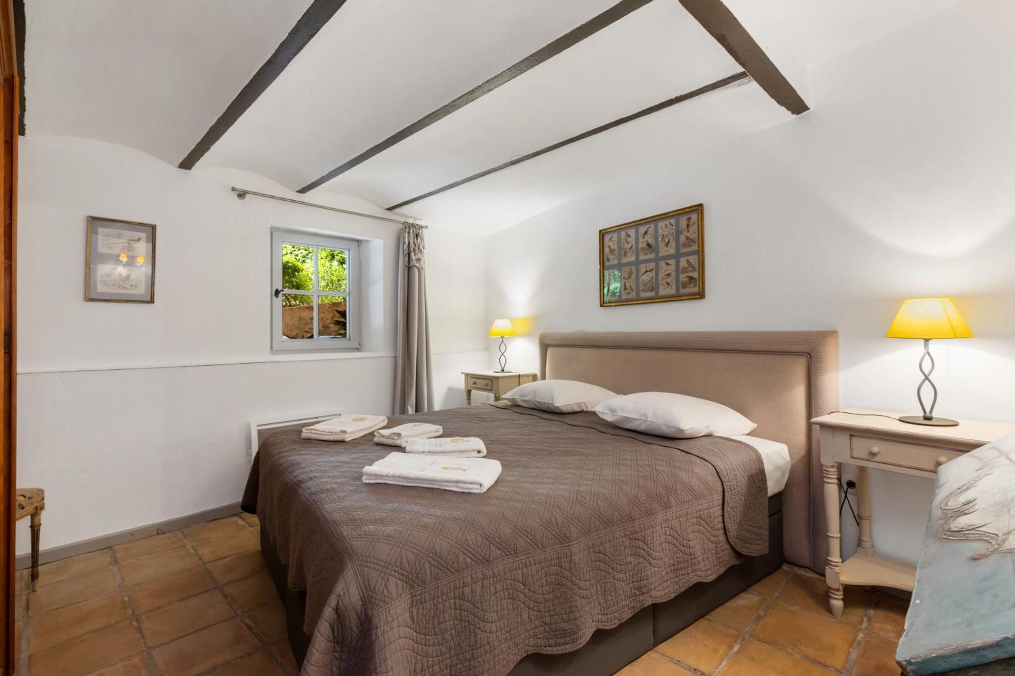 Chateau Hermitage De Combas Aparthotel