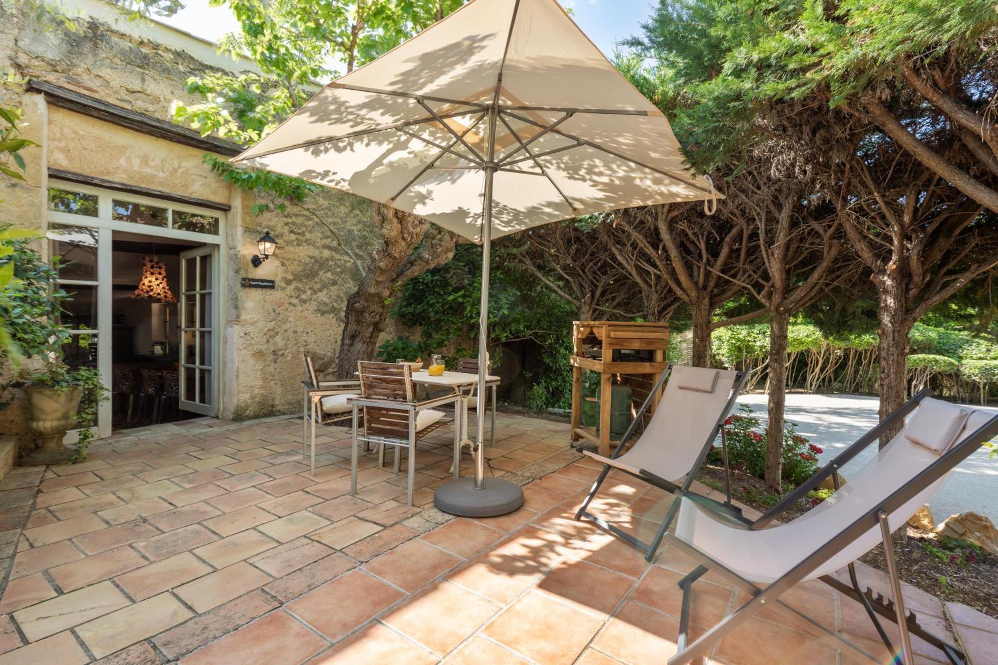 Aparthotel Chateau Hermitage De Combas 4*