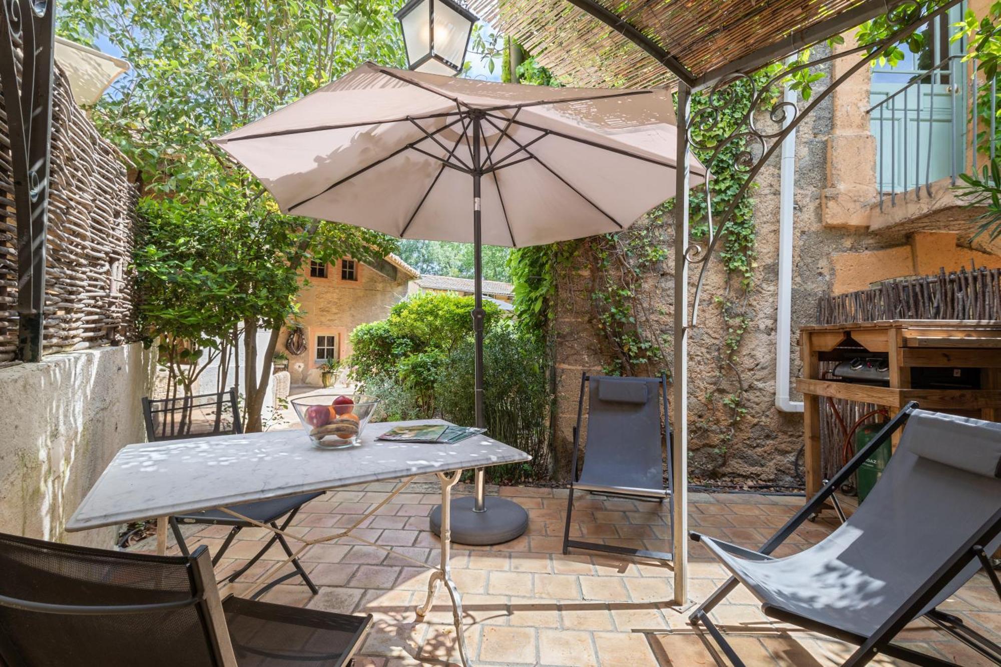 Aparthotel Chateau Hermitage De Combas Servian